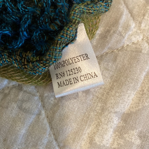 Multicolor Scarf - Picture 9 of 9